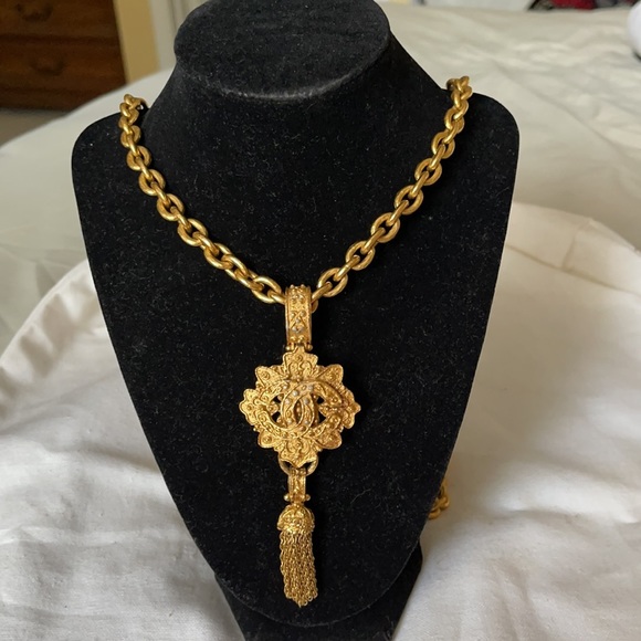 CHANEL Jewelry - Chanel Vintage Necklace with Tassel Pendant